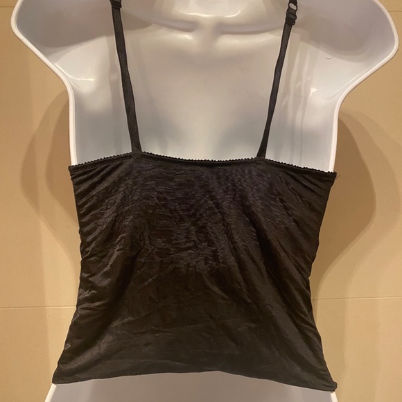 On Gossamer Black Cami with Detailed Stitching Size Small - Picture 3 of 4